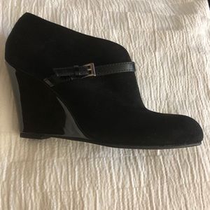 Anne Klein booties 🍂🍁🍂🍁